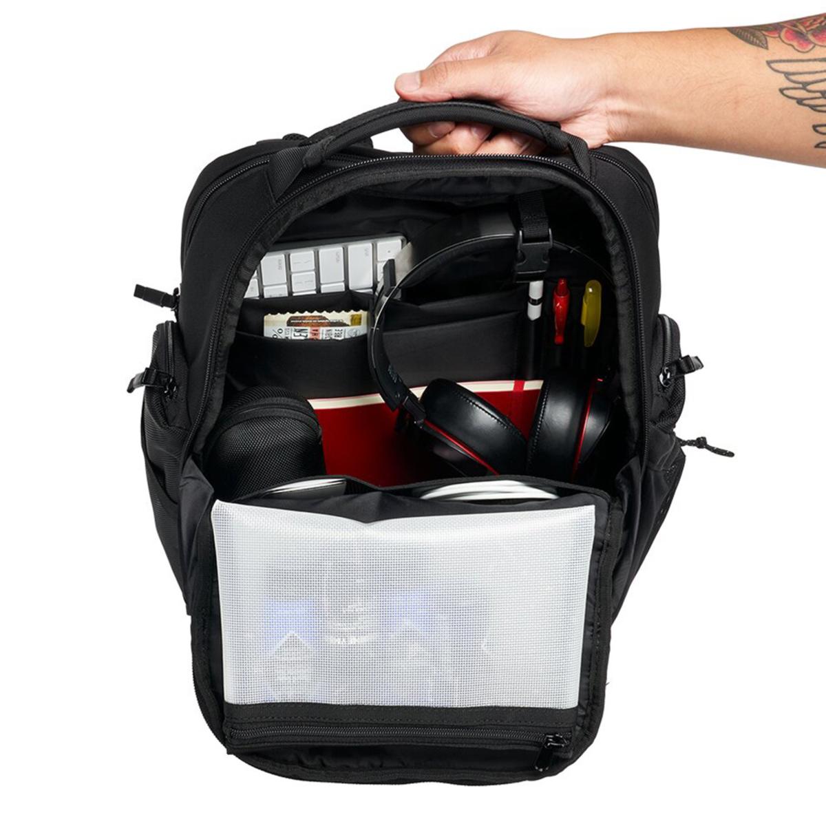 Ogio Pace 25 Backpack