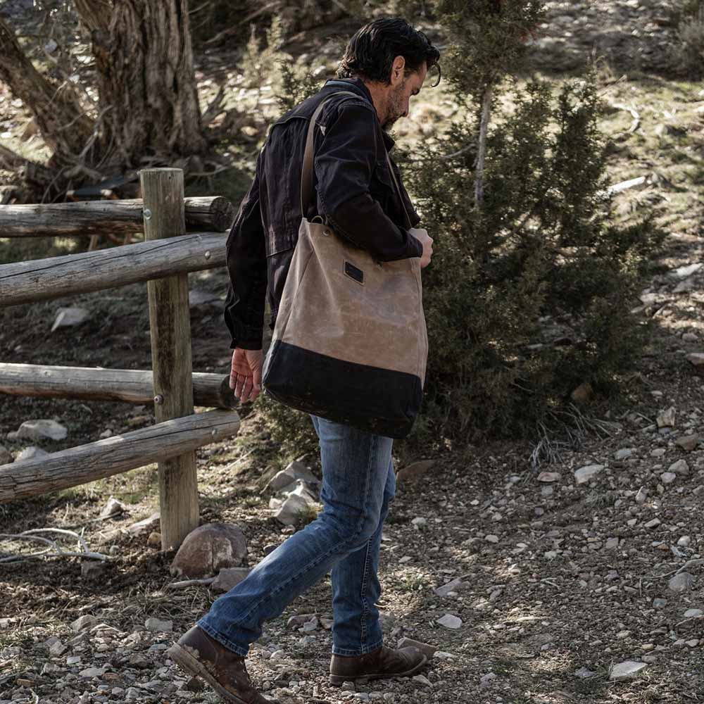  Barebones Neelum Oversized Tote Bag - Khaki