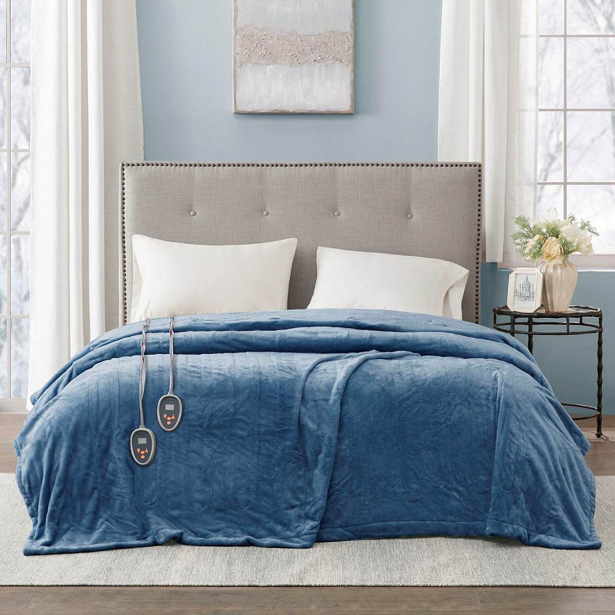  Beautyrest 100% Polyester Knitted Solid Microlight To Solid Microlight Heated Blanket - Twin