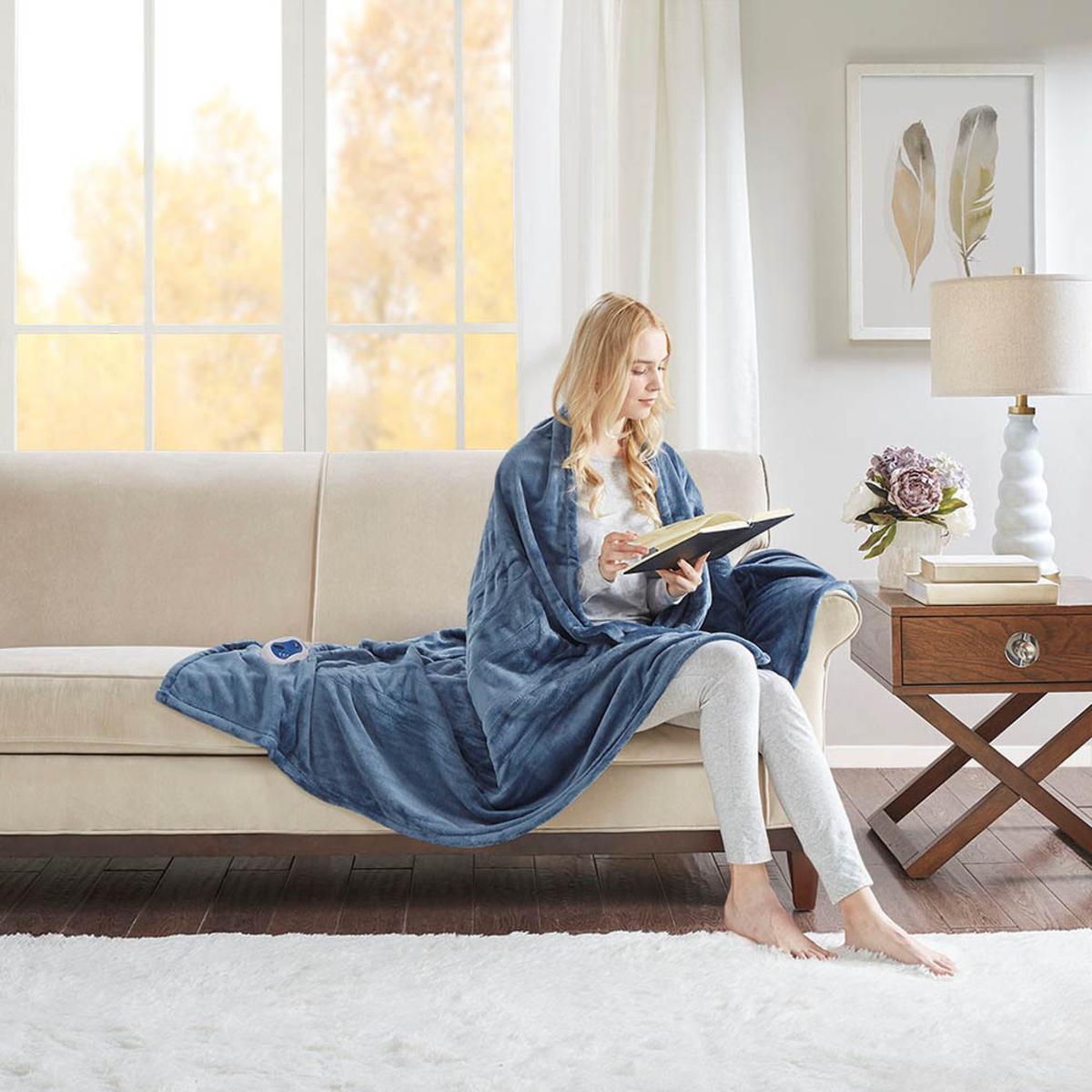  Beautyrest Heated Plush Throw - 60inW X 70inL