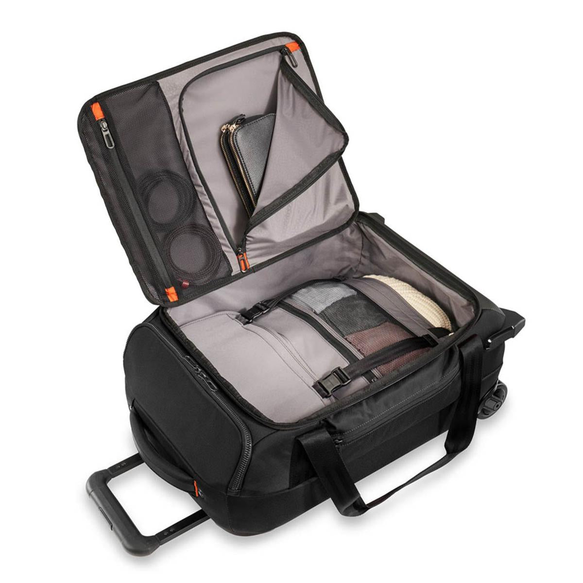  Briggs & Riley 21in International Carry-On Upright Duffle