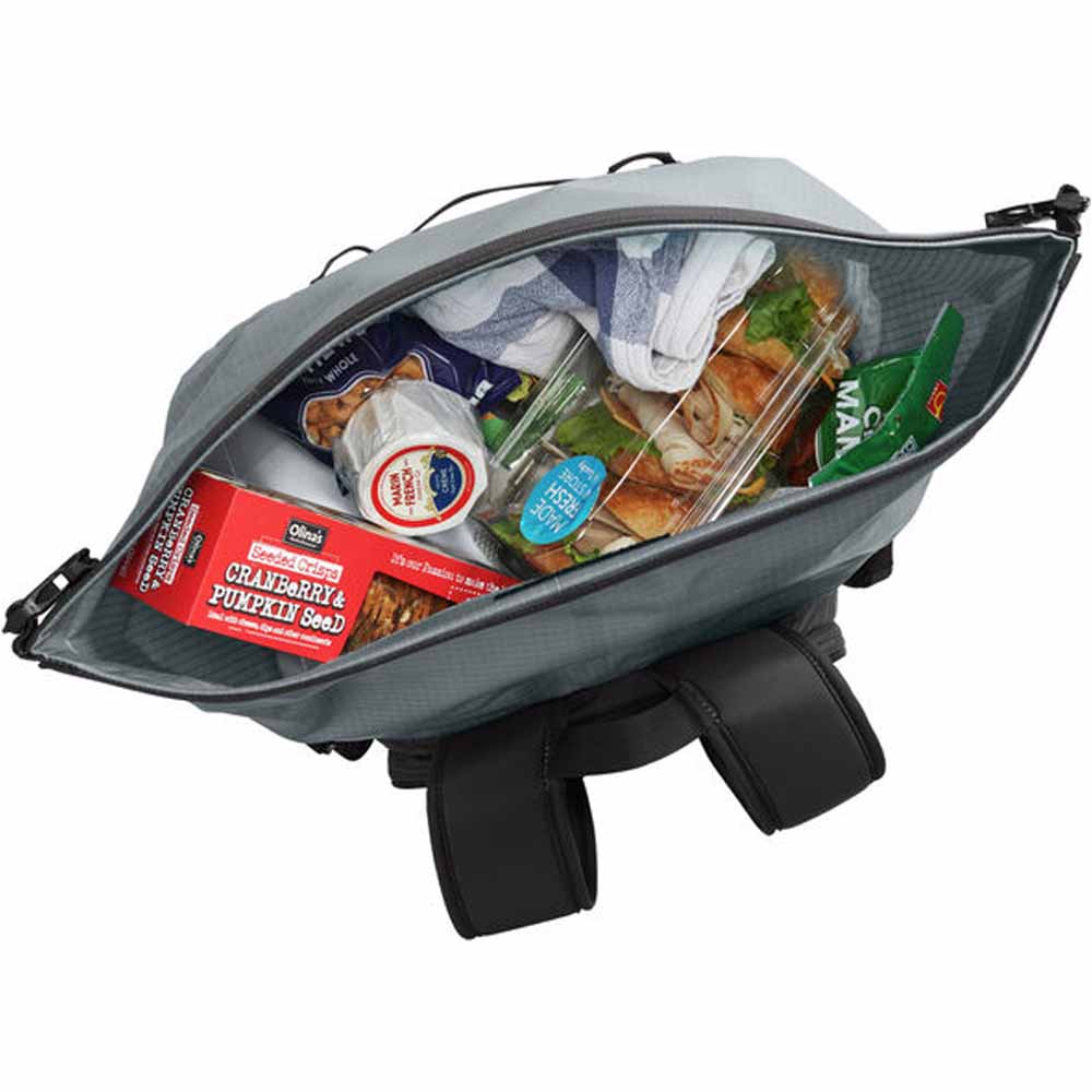  Camelbak ChillBak Pack 30L Soft Cooler & Hydration Center