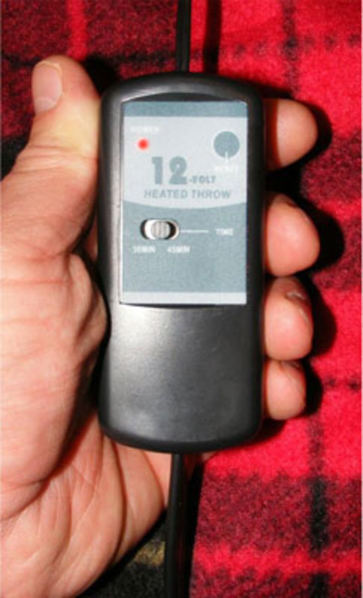  Trillium Car Cozy 2 12-Volt Heated Travel Blanket With Patented Safety Timer