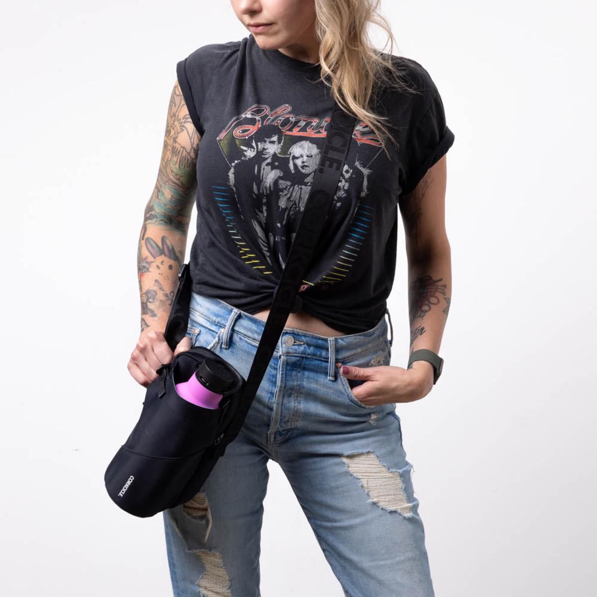  Corkcicle Crossbody Water Bottle Sling Bag - Black Neoprene