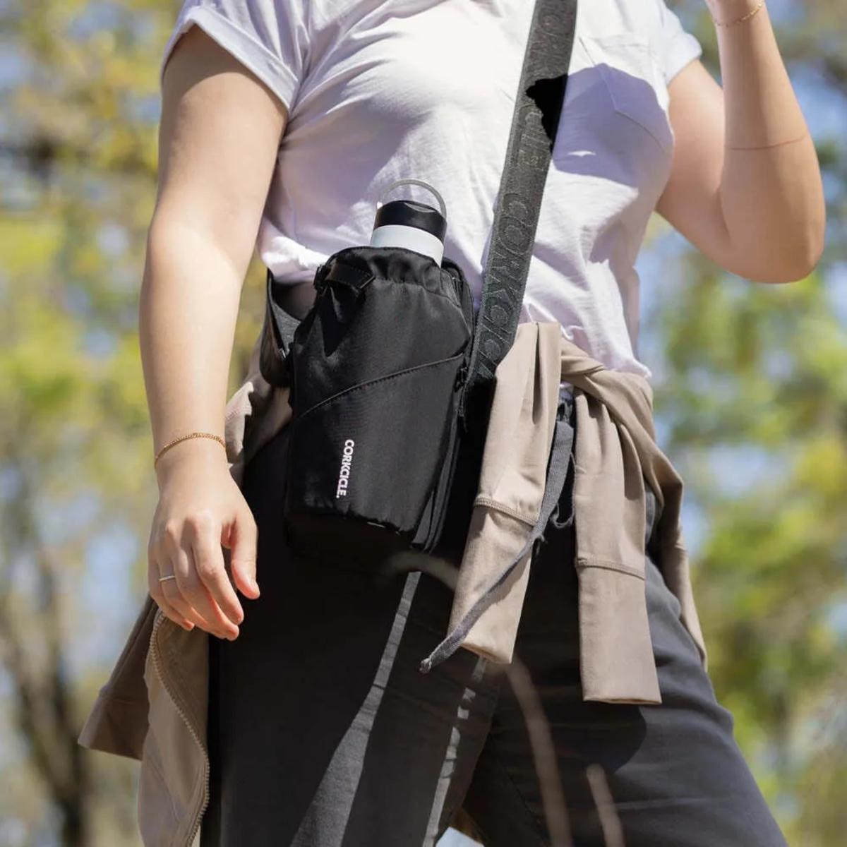  Corkcicle Crossbody Water Bottle Sling Bag - Black Neoprene