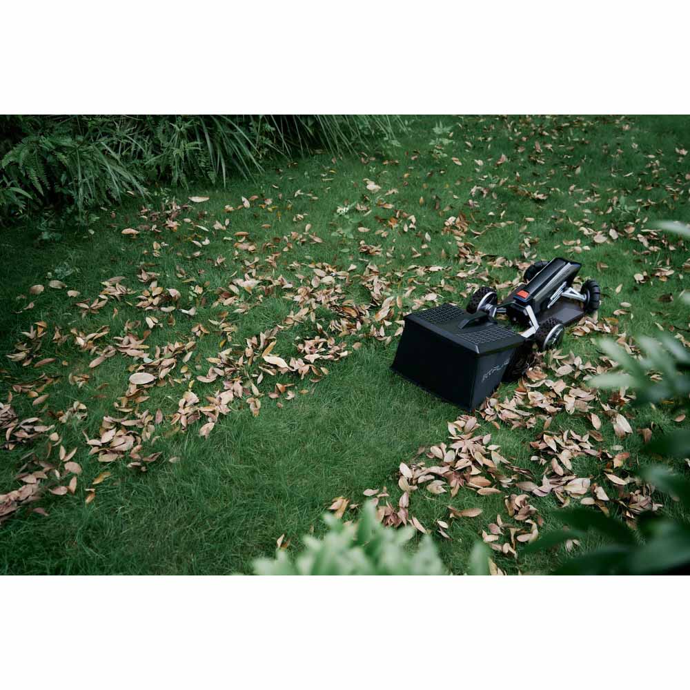  EcoFlow Blade Lawn Sweeper Kit