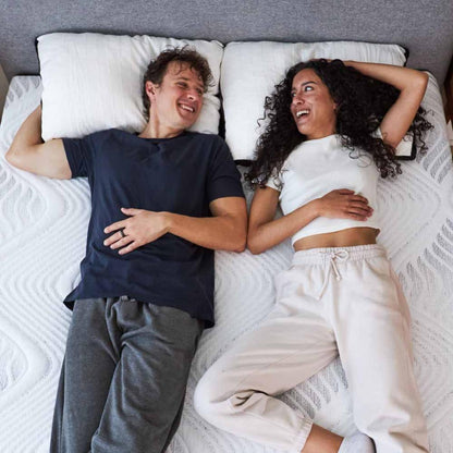  Hush 11in Smooth Top Iced Hybrid Mattress - King/White