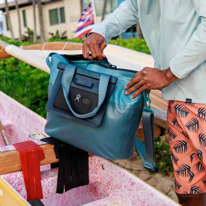  Hydro Flask 18L Day Escape Soft Cooler Tote