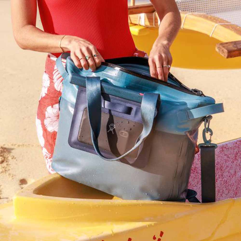  Hydro Flask 18L Day Escape Soft Cooler Tote