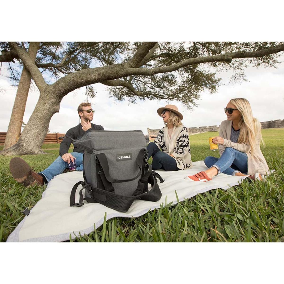  IceMule Traveler 25L Cooler Bag - Snow Grey