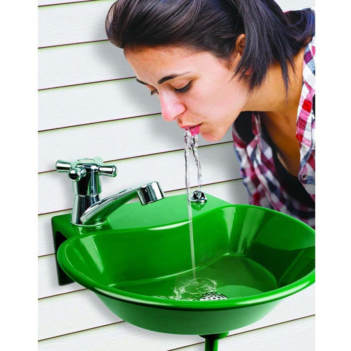  Jobar IdeaWorks 2-in-1 Outdoor Water Fountain And Faucet