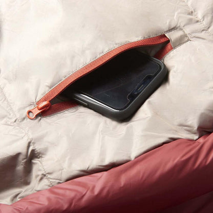  Kelty Cosmic 0 Deg 550 Down Sleeping Bag, Regular Size, Right-Hand