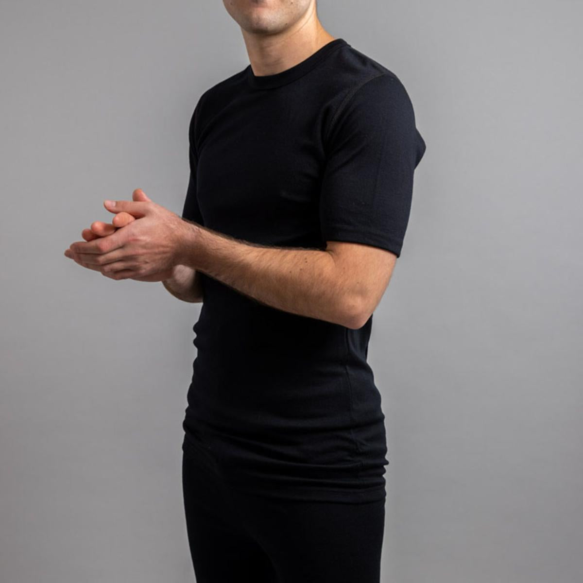  Merino Skins Unisex Short Sleeve Crew Neck - Black
