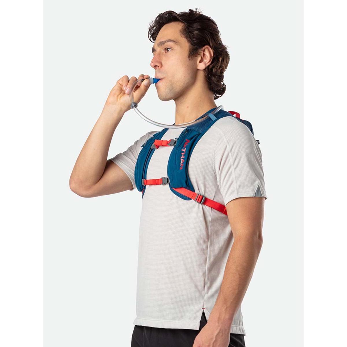  Nathan Unisex Crossover 5 Liter Hydration Pack