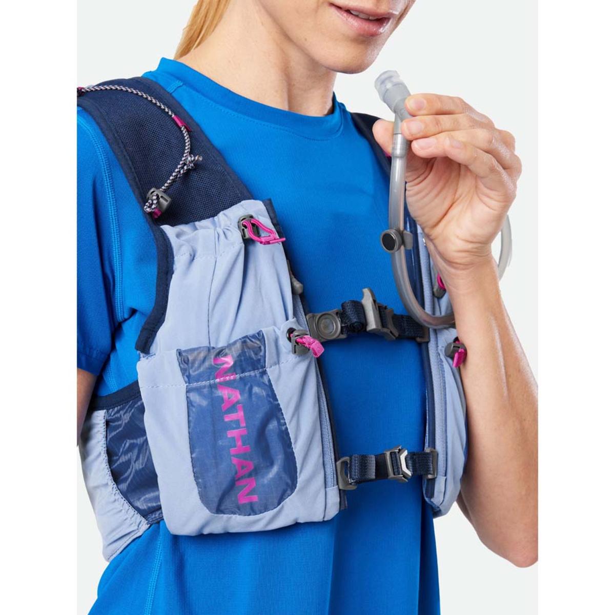 Nathan Womens Vapor Air 3.0 7 Liter Hydration Vest