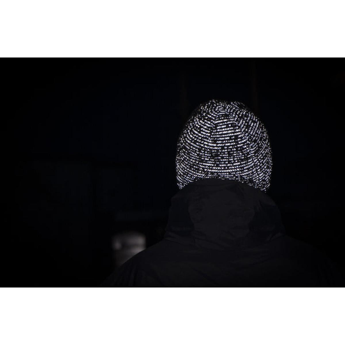  Sealskinz Waterproof Cold Weather Reflective Beanie Hat