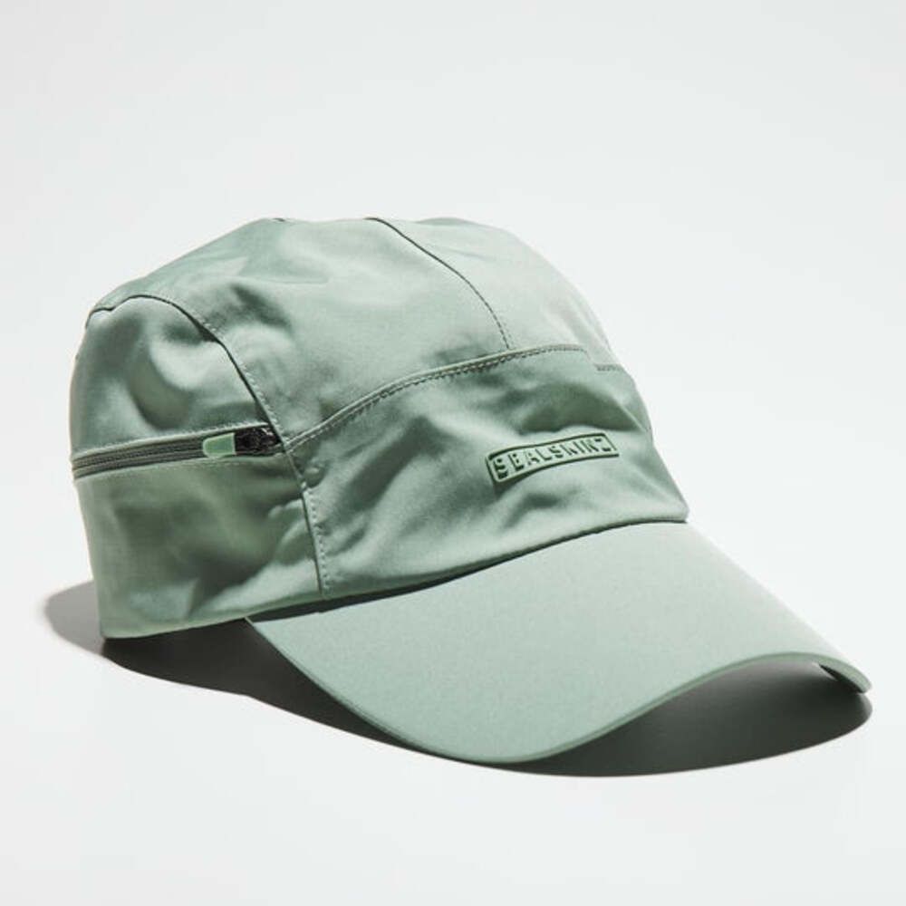  SealSkinz Womens Scole Waterproof Zipped Pocket Cap