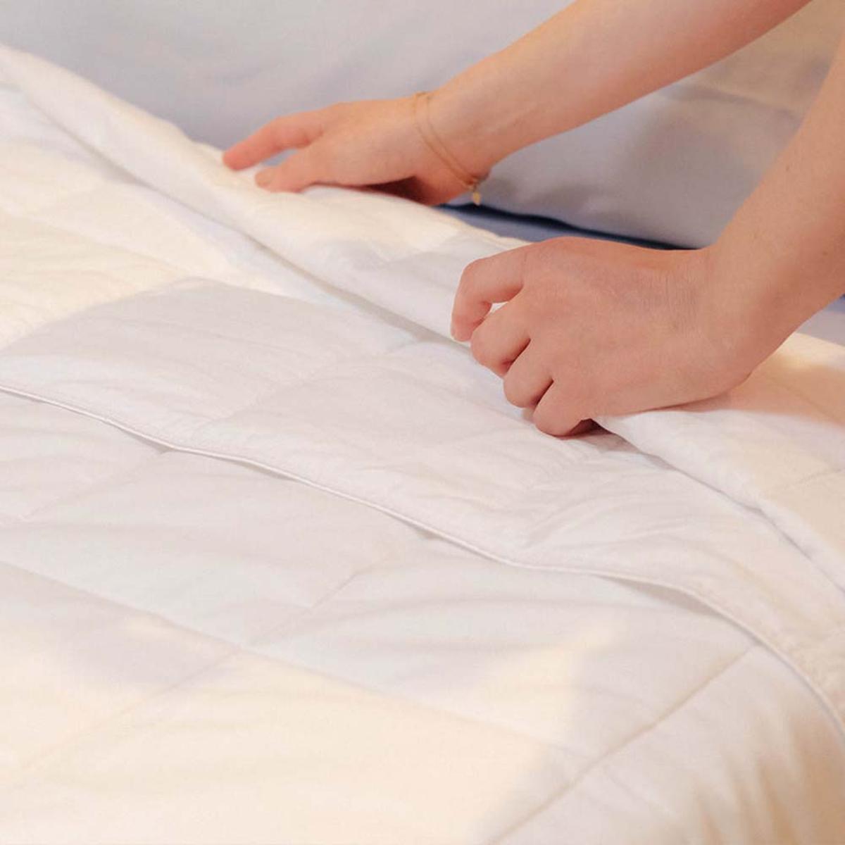 Slumber Cloud Outlast Lightweight Comforter - Twin XL/Twin