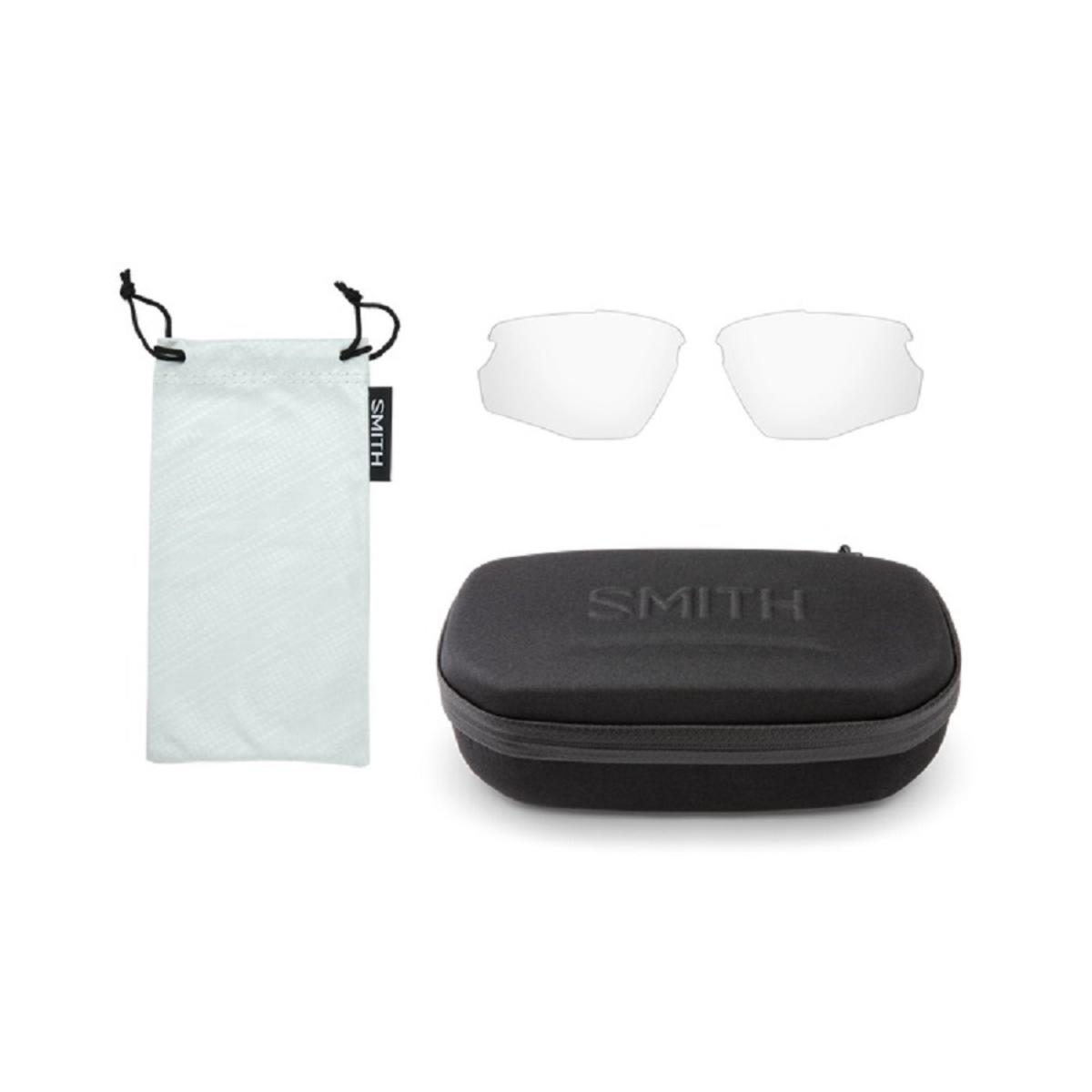  Smith Optics Resolve Sunglasses ChromaPop Black - Matte Black Frame