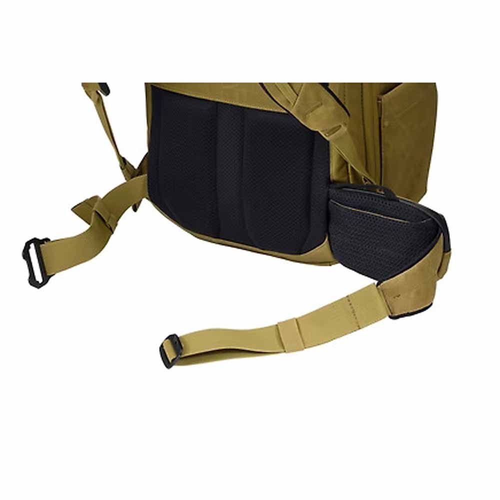  Thule Aion 28L Travel Backpack
