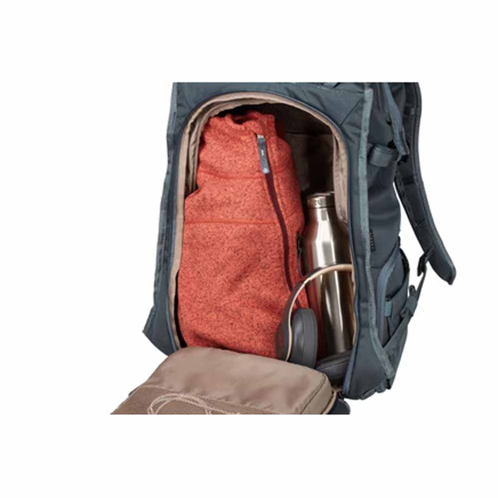  Thule Covert Camera DSLR 24L Backpack