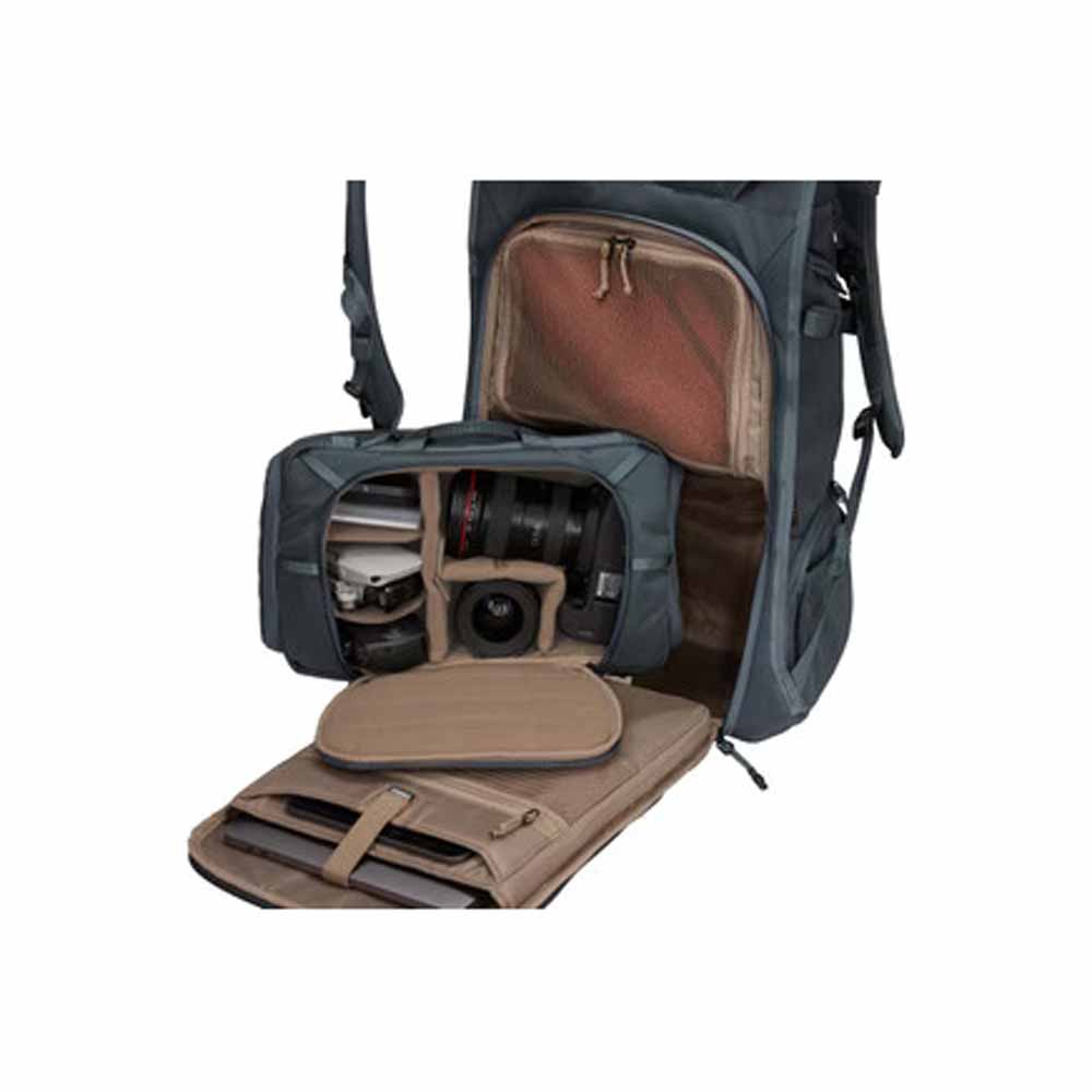  Thule Covert Camera DSLR 32L Backpack