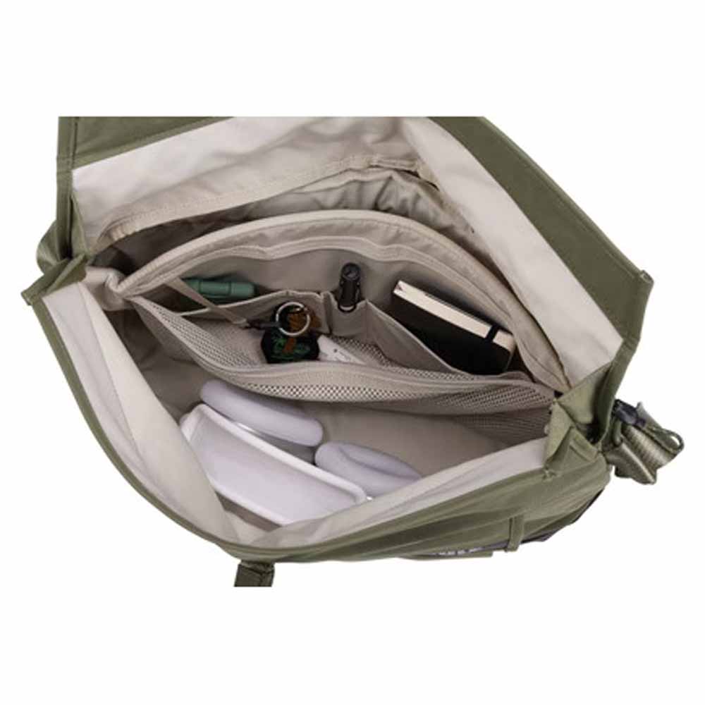  Thule Paramount 14L Crossbody Bag