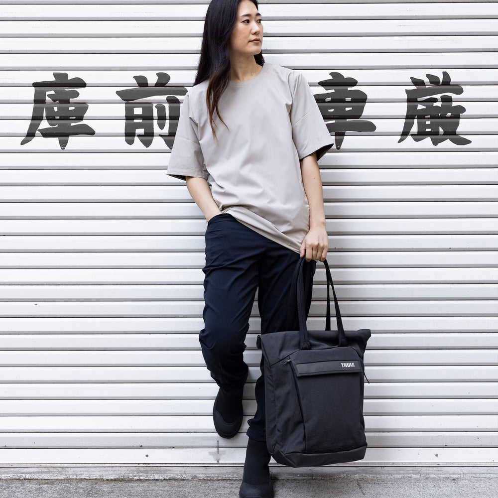  Thule Paramount 22L Tote Bag