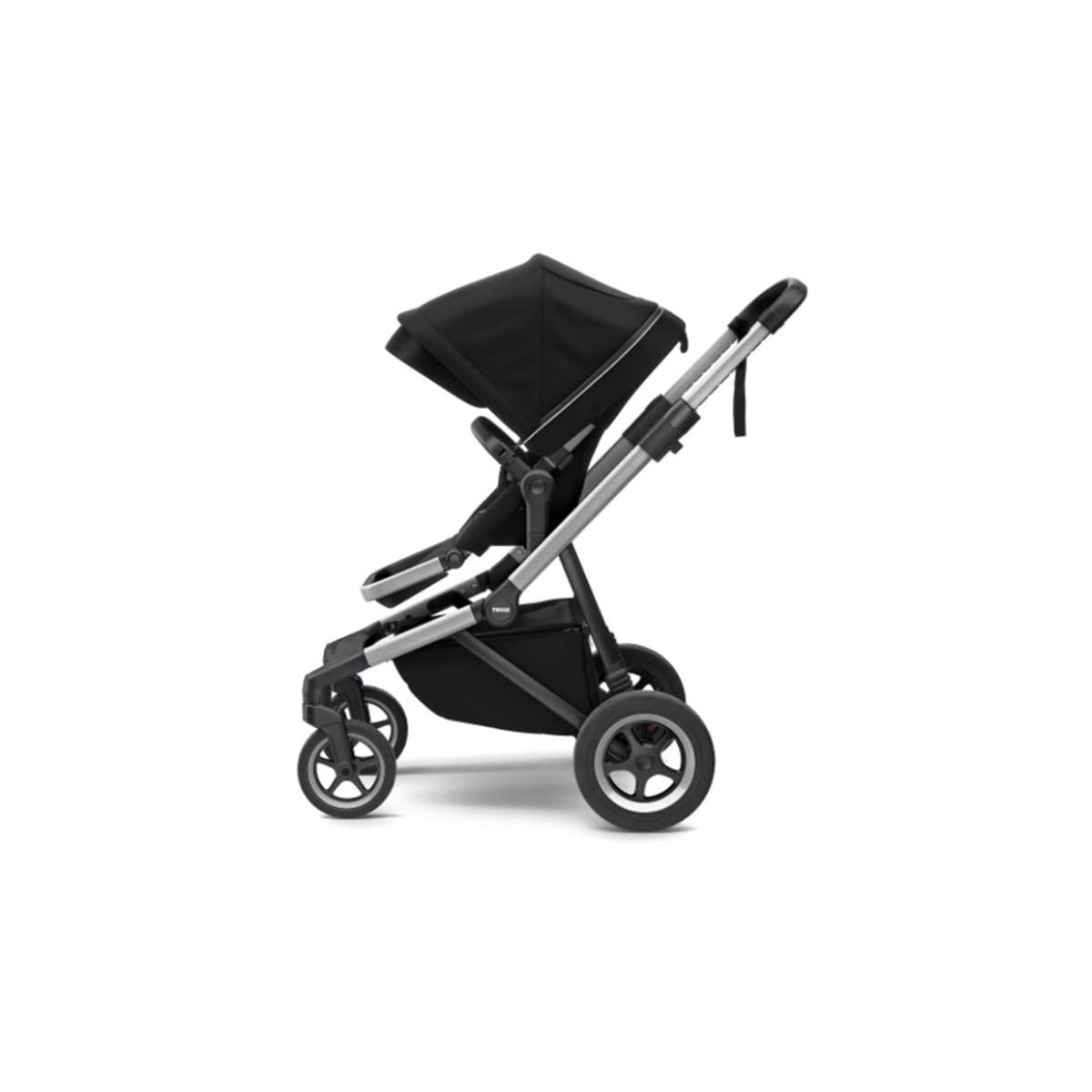  Thule Sleek City Stroller - Aluminum/Midnight Black