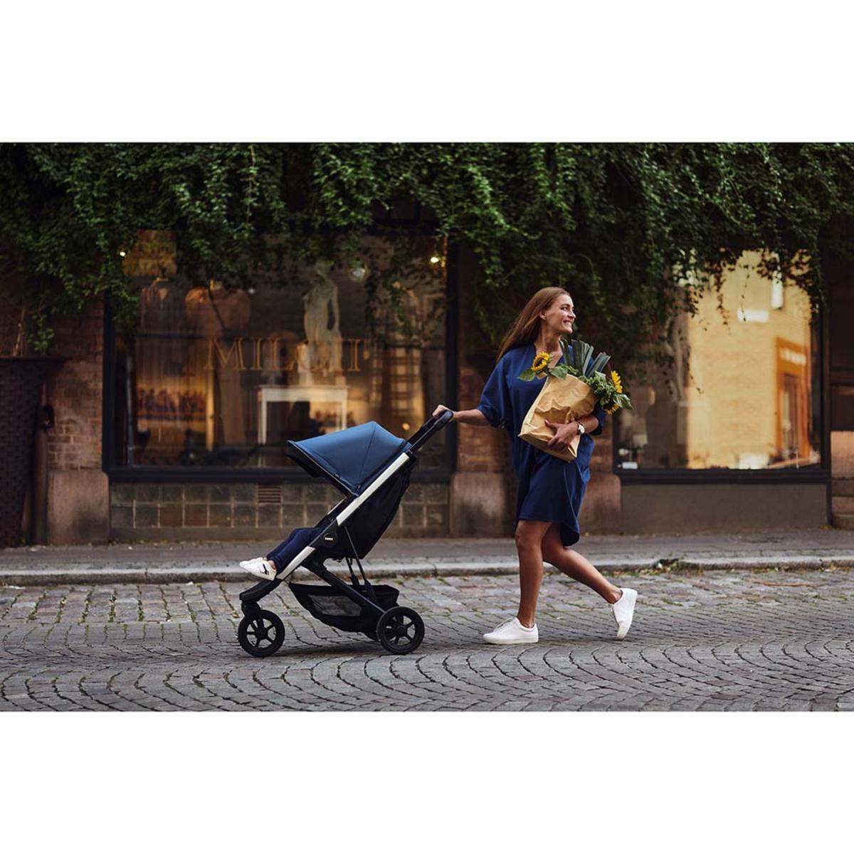  Thule Spring Flexible Stroller - Aluminum/Majolica Blue