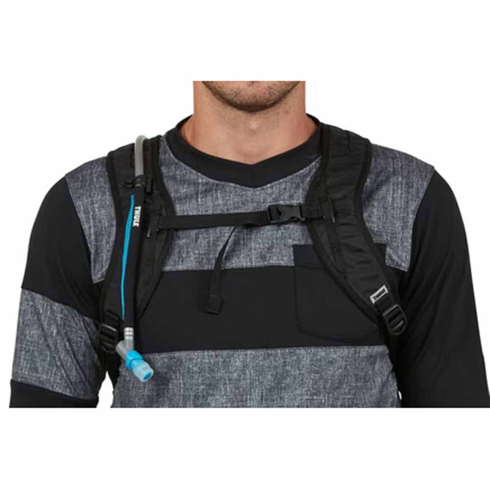  Thule Vital 8L Hydration Pack - Black