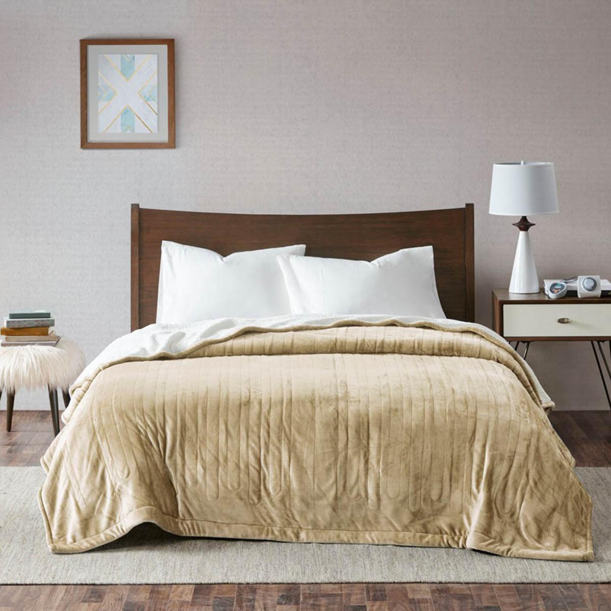  True North By Sleep Philosophy Ultra Soft Plush Reverses To Berber Heated Blanket With Bonus Automatic Timer - Queen