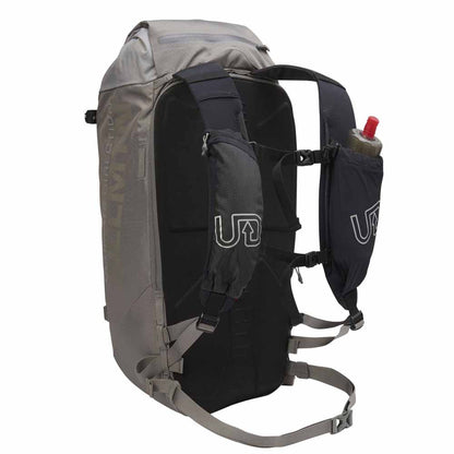  Ultimate Direction All Mountain Backpack