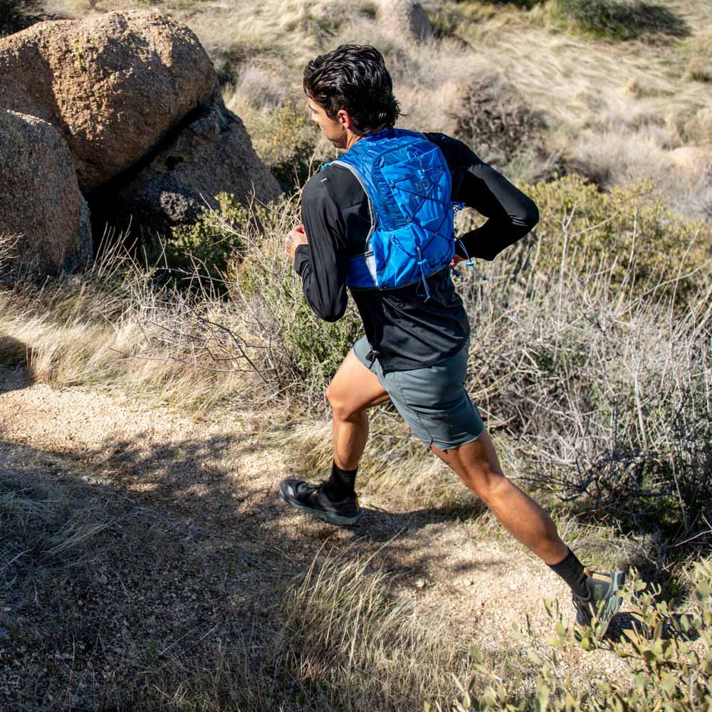  Ultimate Direction Mens Running Mountain Vest 6.0