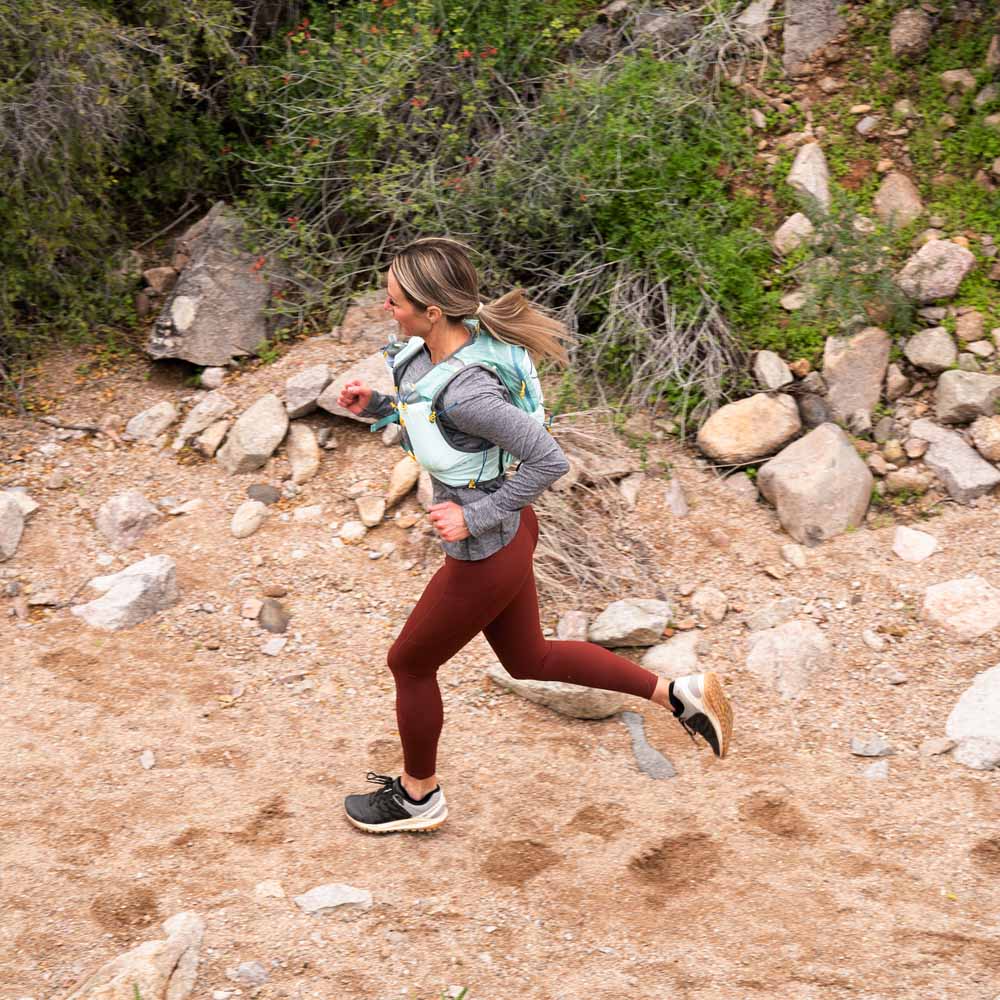  Ultimate Direction Womens Running Mountain Vesta 6.0