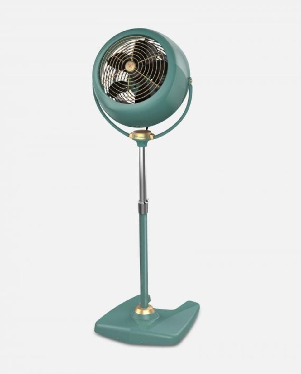  Vornado VFAN Sr. Pedestal Vintage Air Circulator